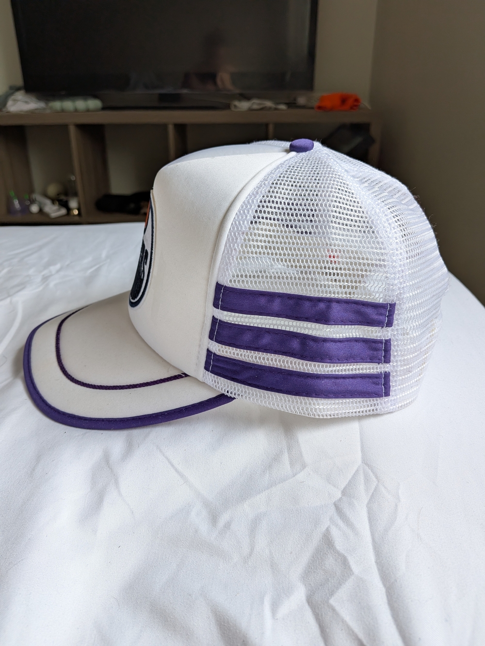 Edmonton Oilers Vintage White & Purple Mesh Trucker Hat Custom Deadstock - Picture 3 of 8